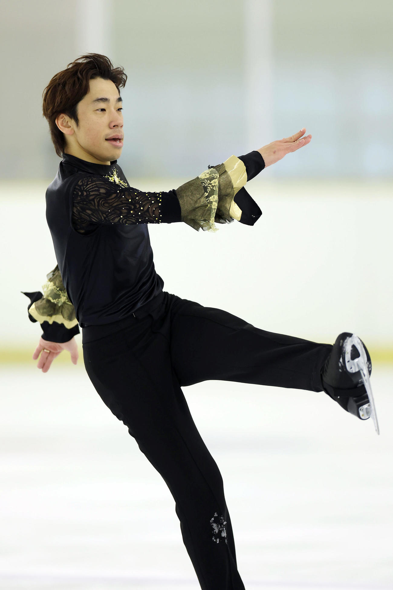 成年男子SPで演技する織田信成（撮影・前田充）