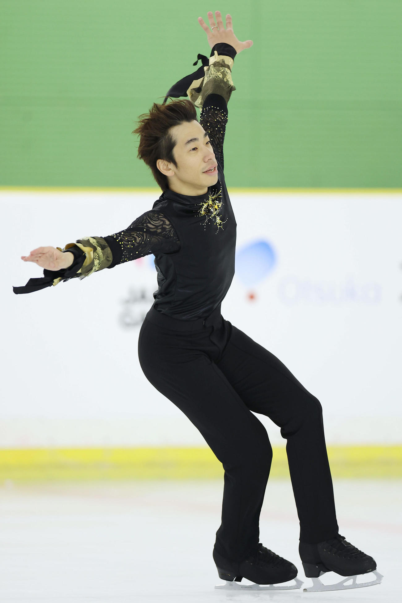 成年男子SPで演技する織田信成（撮影・前田充）