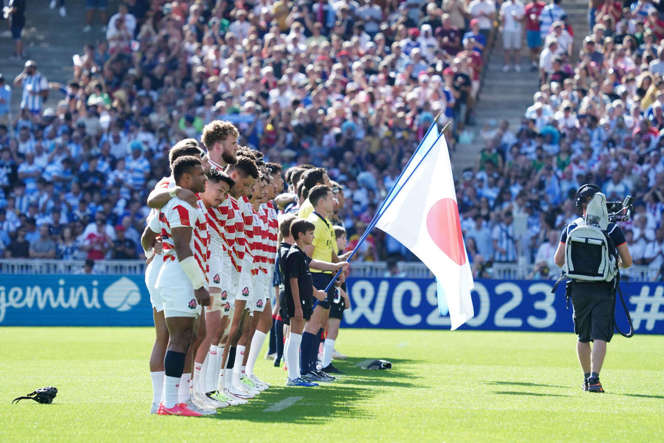 日本対アルゼンチン　試合前、整列する日本代表フィフティーン（2023年10月8日撮影）