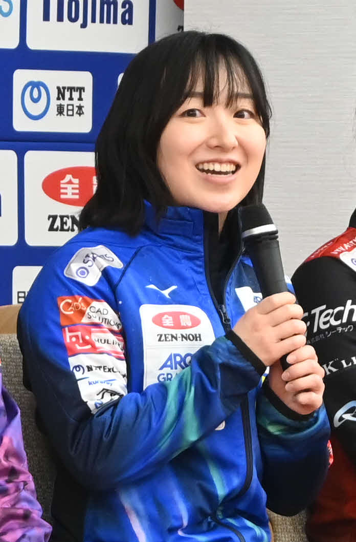 日本選手権への意気込みを語るロコ・ソラーレの藤沢（撮影・飯岡大暉）