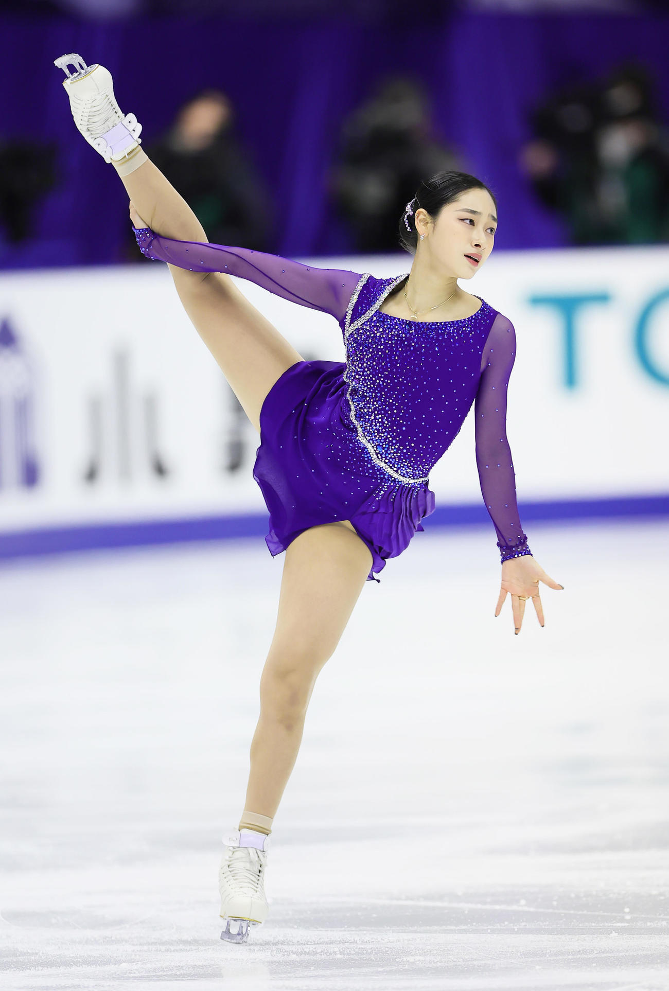 2022年11月、NHK杯の女子フリーで演技する韓国ウィ・ソヨン