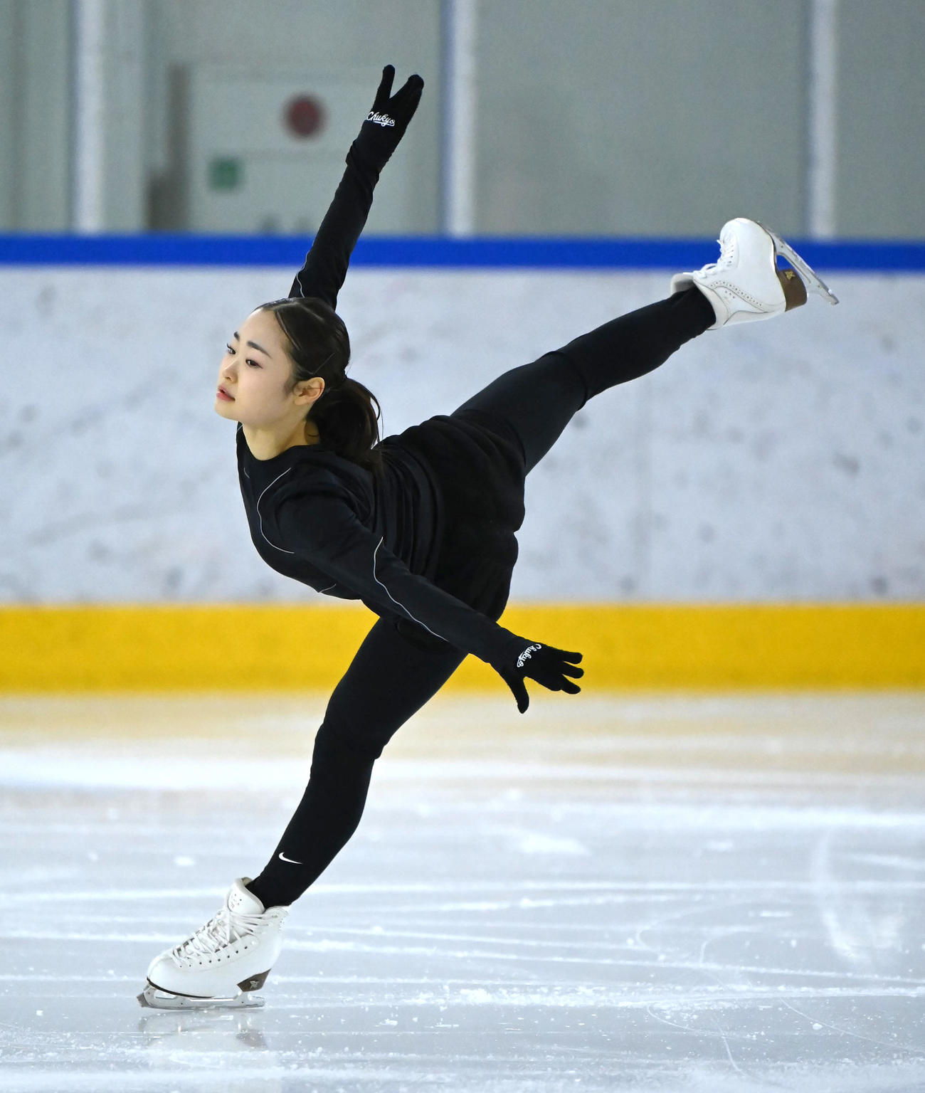 公開練習で調整する島田麻央（撮影・石井愛子）