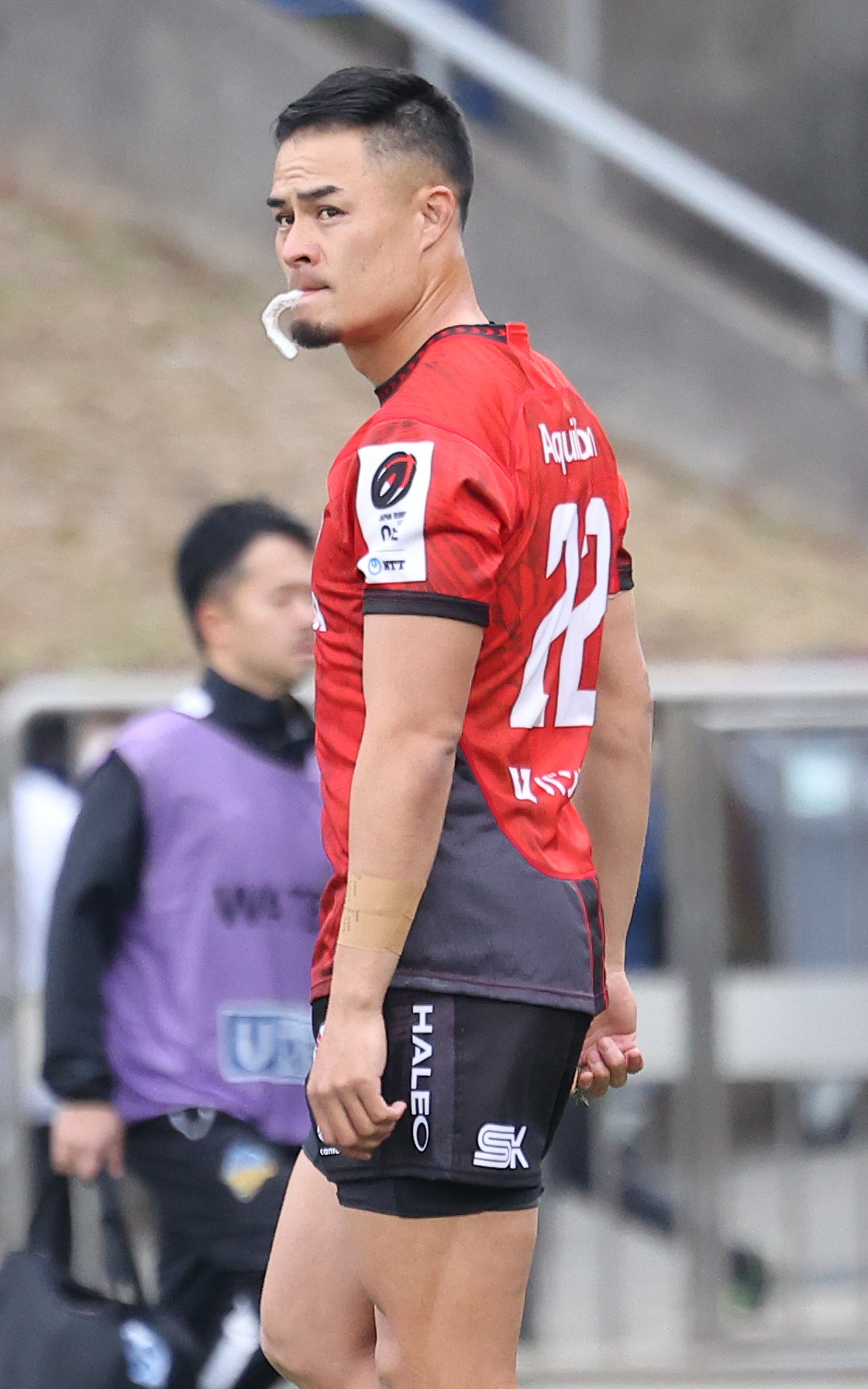 横浜対埼玉　後半から出場し公式戦150試合出場を達成した横浜田村（撮影・中島郁夫）