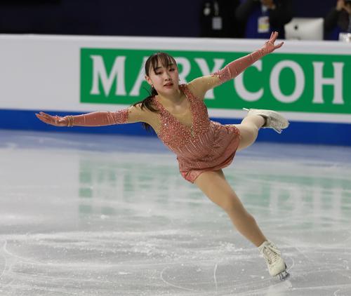 女子SPで演技を披露する松生理乃（撮影・藤塚大輔）
