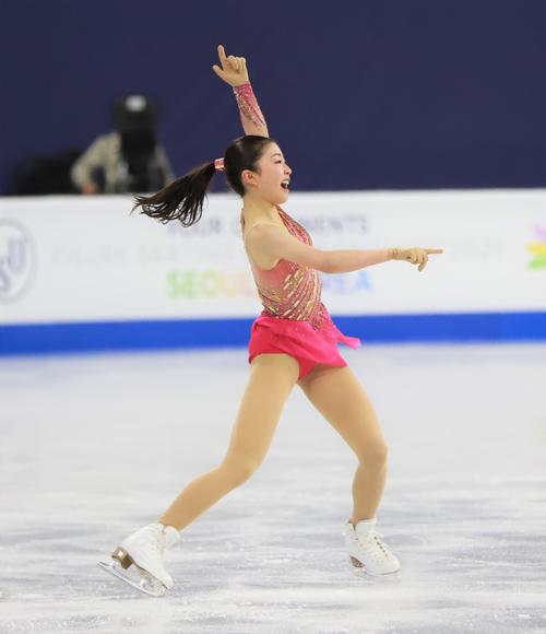 女子SPで演技を披露する千葉百音（撮影・藤塚大輔）