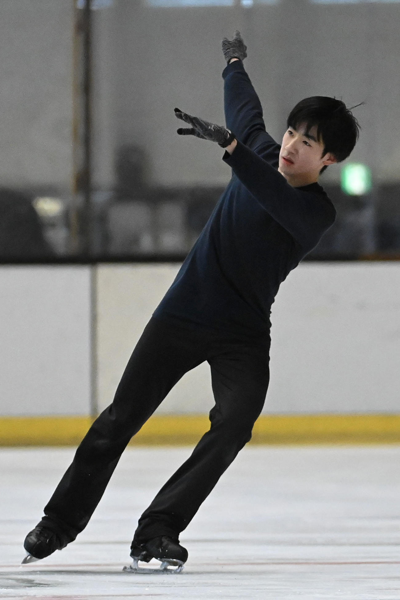練習を公開したフィギュアスケート男子の壷井達也（撮影・滝沢美穂子）