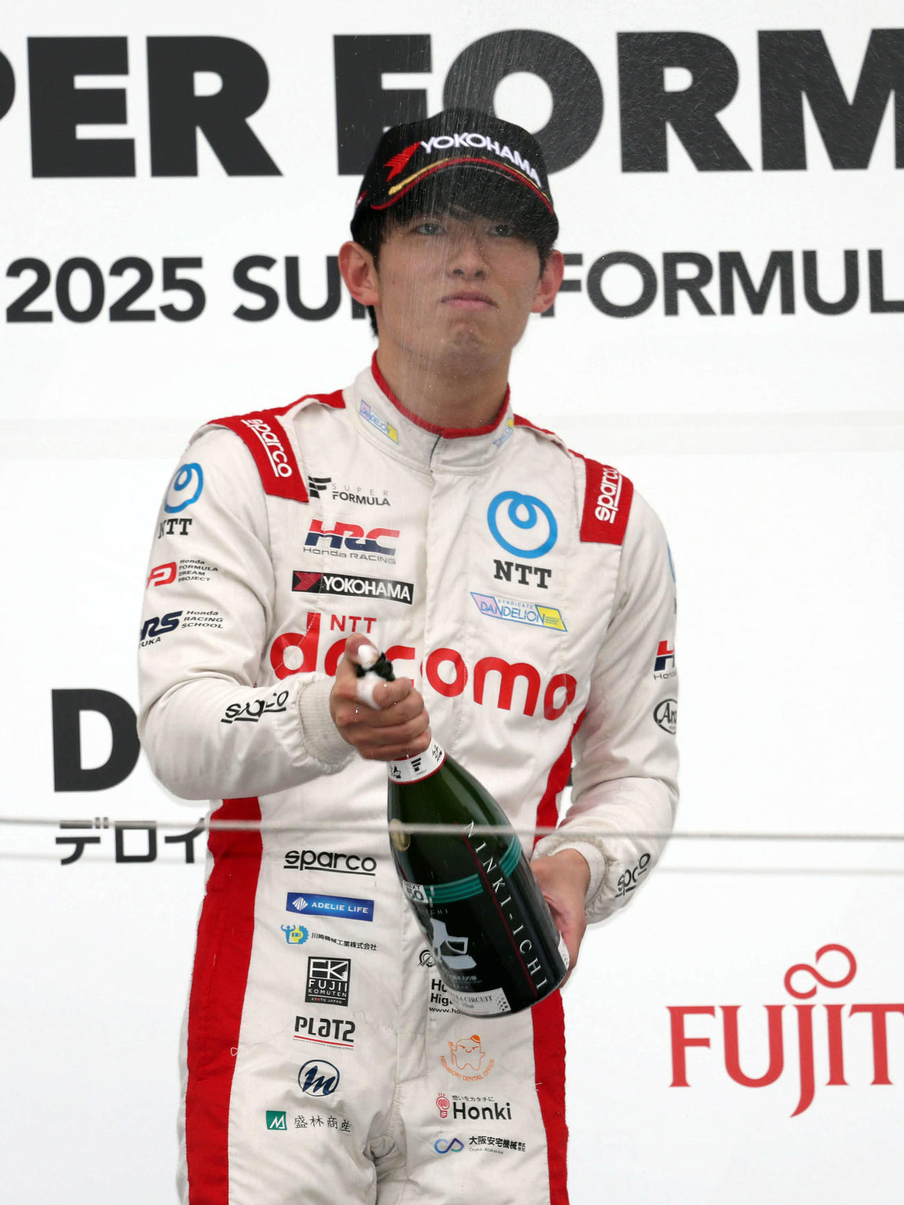 スーパーフォーミュラ開幕戦を制したDOCOMO TEAM DANDELION RACINGの太田格之進（撮影・宮崎幸一）