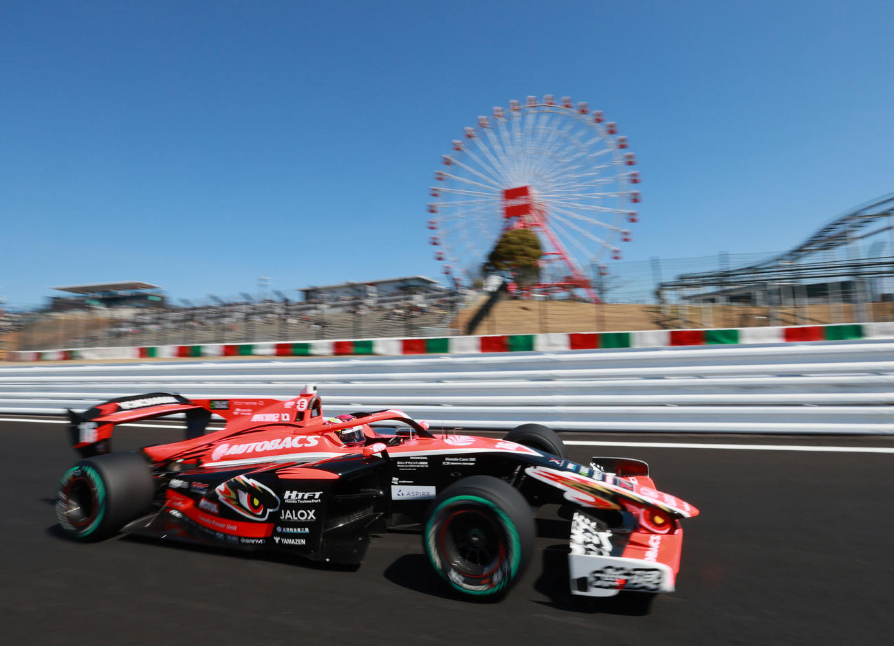スーパーフォーミュラ第2戦でポールポジションを獲得し、通算21回と最多記録を更新したTEAM MUGENの野尻智紀（撮影・宮崎幸一）