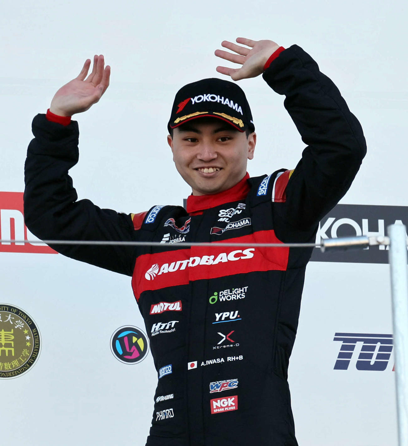スーパーフォーミュラ第2戦で3位に入り、ランキング首位に立った岩佐歩夢（撮影・宮崎幸一）