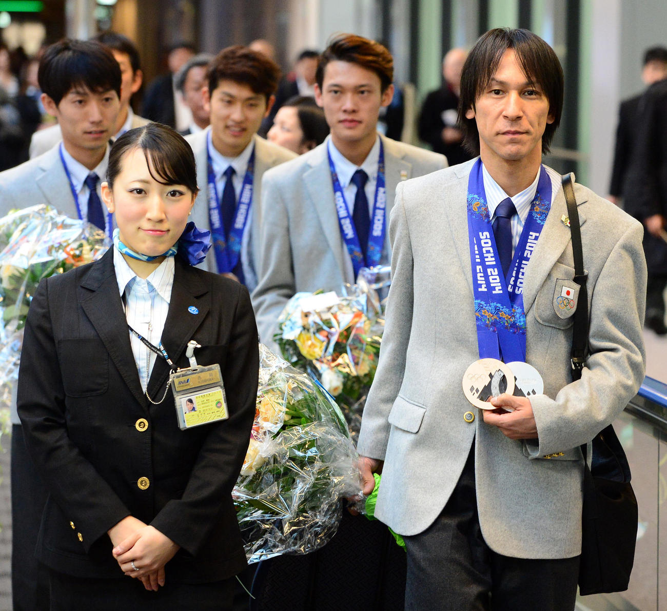 ソチ五輪から帰国したスキージャンプ団体の選手たち。右から葛西、竹内、清水、伊東（2014年2月20日撮影）