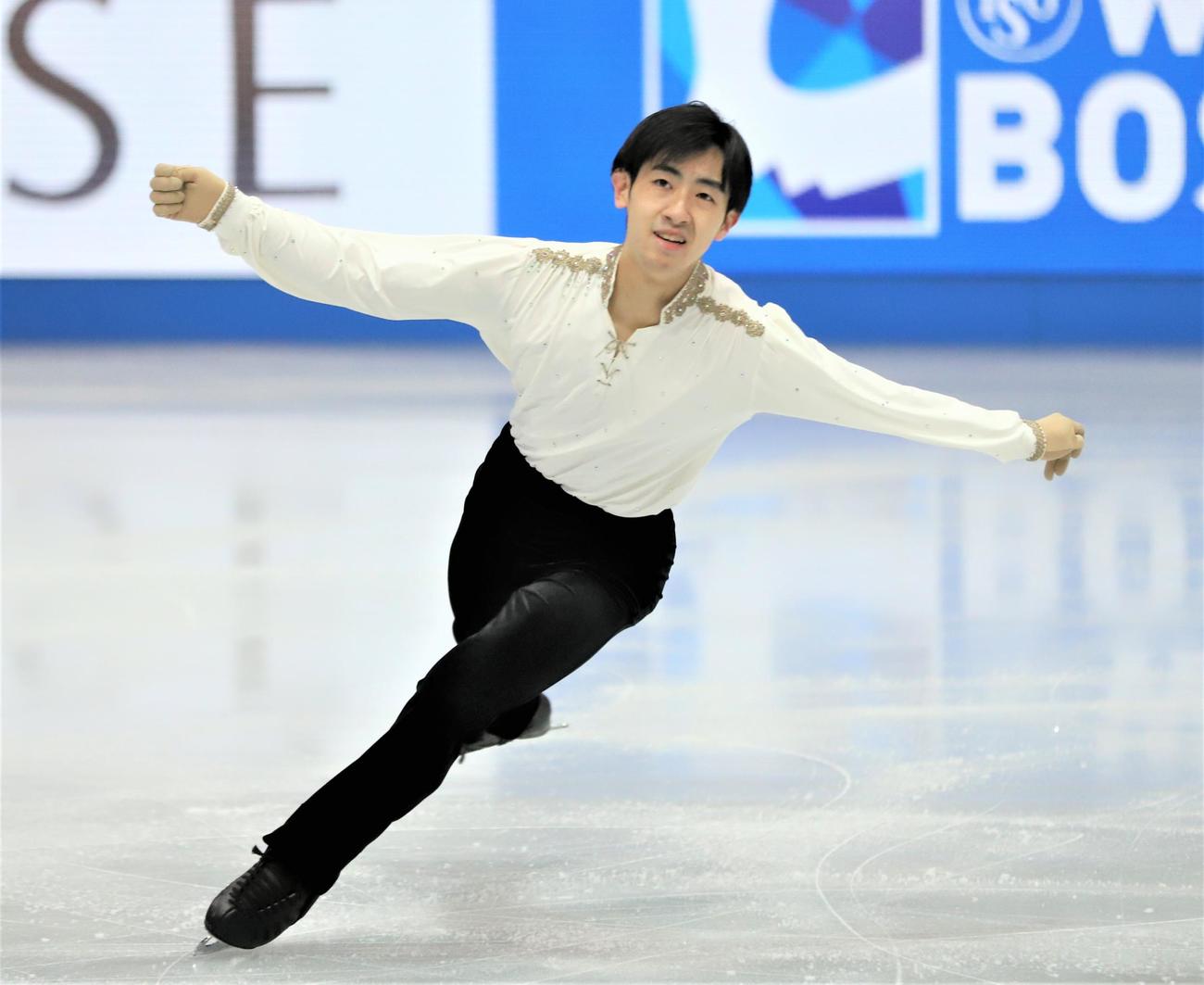 世界選手権男子SPで演技を披露する壷井達也（撮影・藤塚大輔）