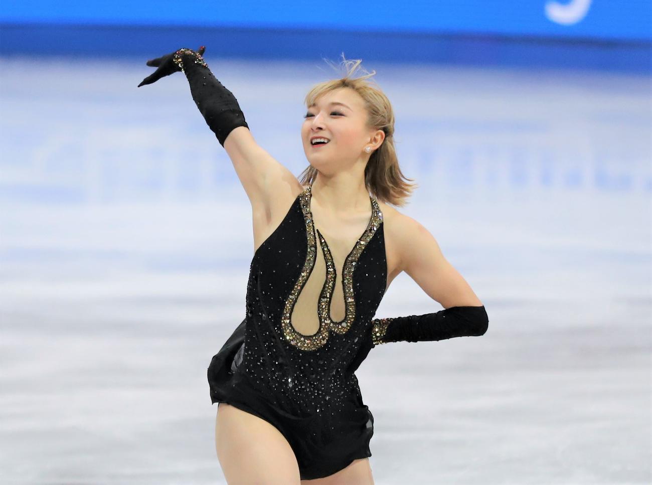 世界選手権女子フリーで演技を披露する坂本花織（撮影・藤塚大輔）