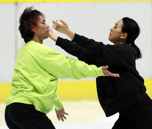 フィギュア】浅田真央、高橋大輔が特別共演へ「うまくいってるよね