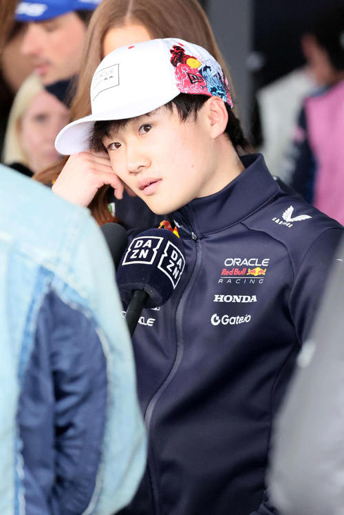 2日で4度の火災中断にアタックを阻まれ15位Q2敗退となったレッドブル・ホンダの角田裕毅（撮影・宮崎幸一）