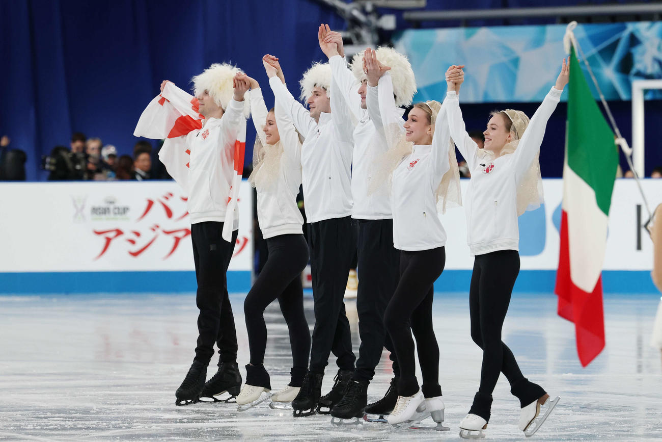 オープニングセレモニーに登場したジョージアの選手たち（撮影・宮地輝）