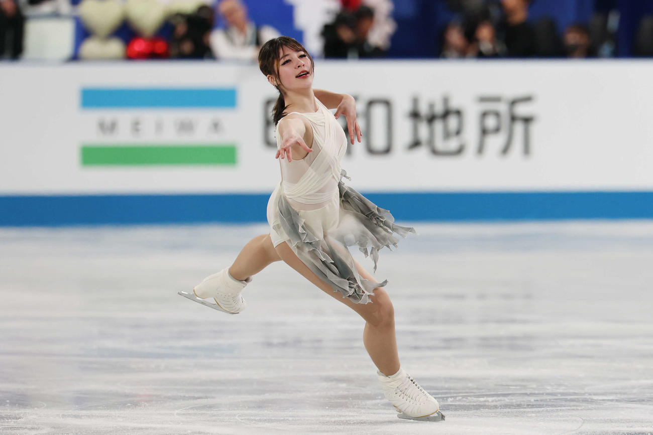 女子SP　華麗な演技を披露するリュウ（撮影・宮地輝）