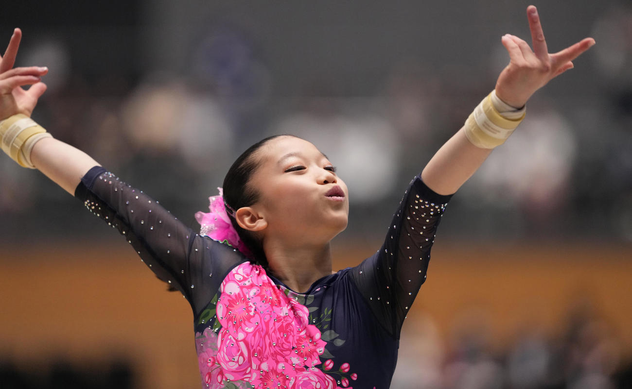 女子決勝　床運動の演技をする南埜（撮影・鈴木みどり）