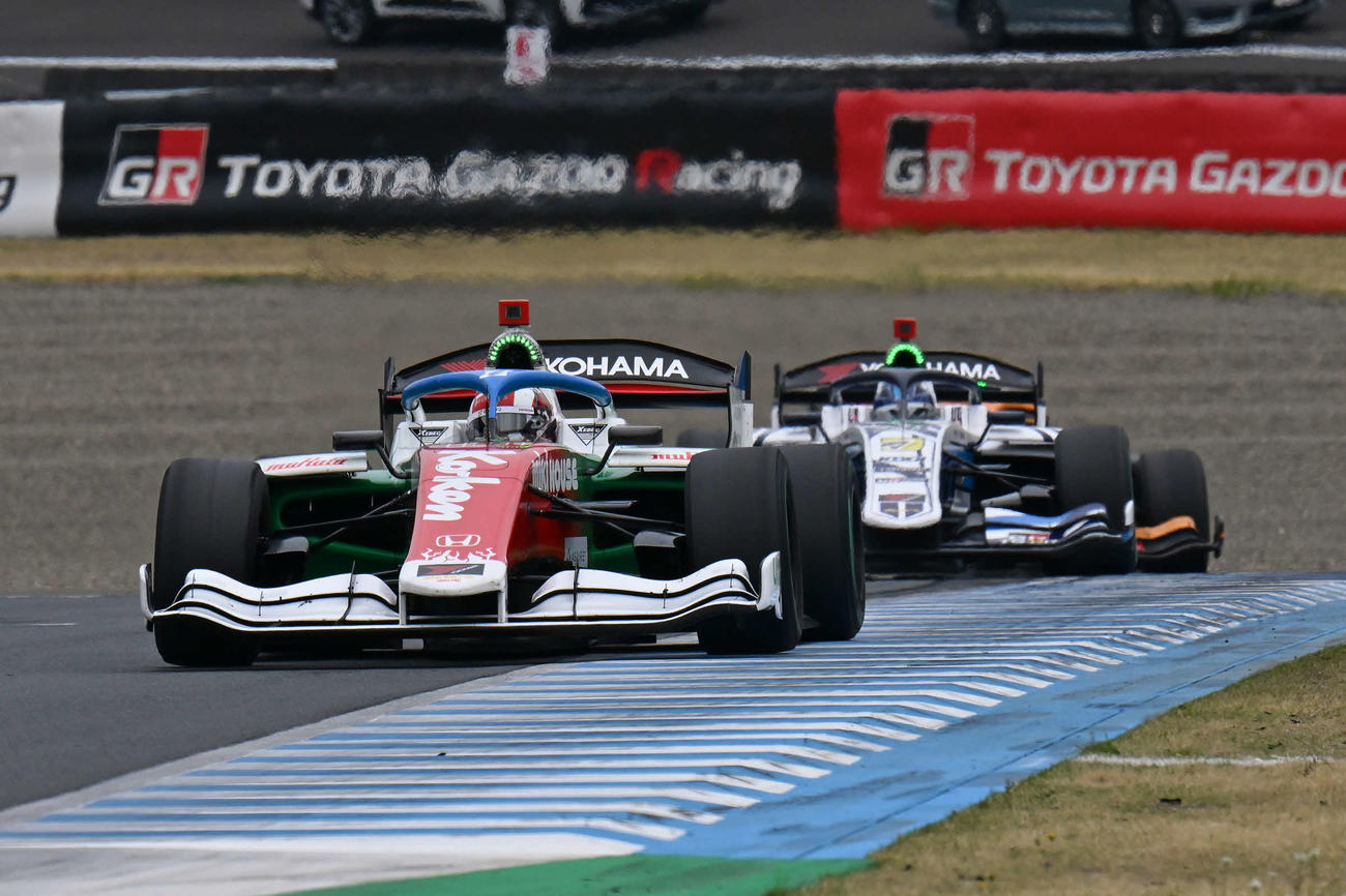 スーパーフォーミュラ第4戦決勝で、21番手スタートから17位フィニッシュしたHAZAMA ANDO Triple Tree RacingのJuju（JRP提供）