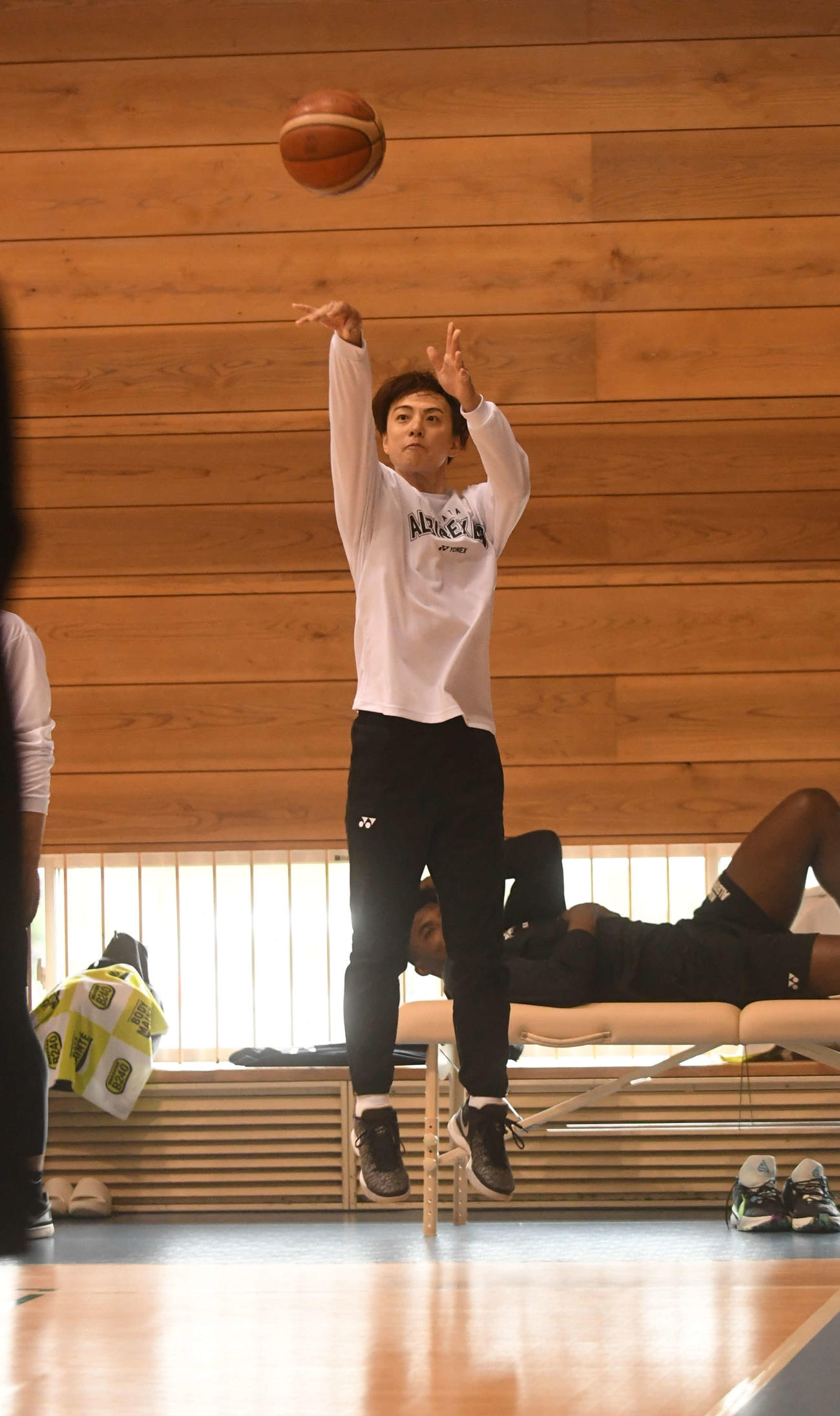 練習で3点シュートを打つ新潟五十嵐