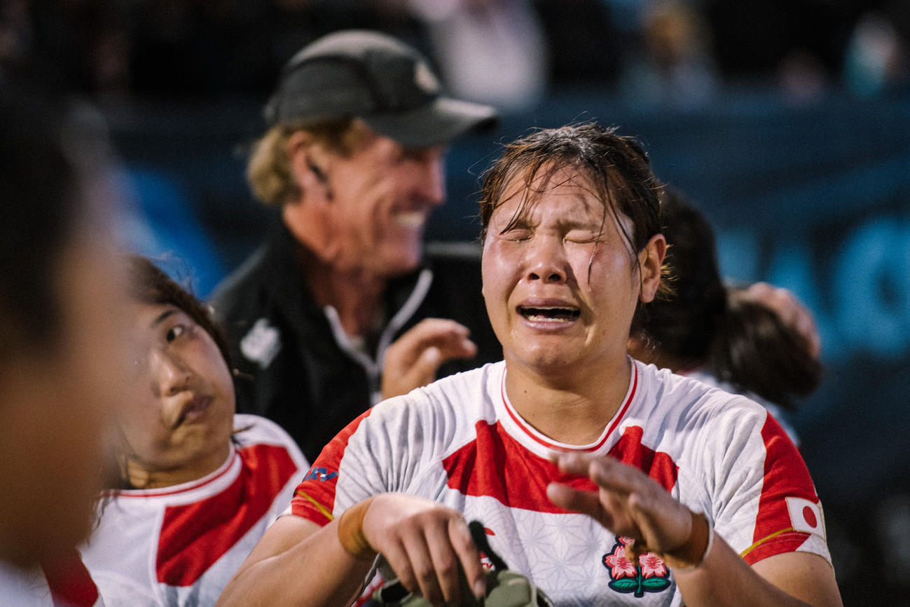 米国に初勝利し喜ぶラグビー女子15人制日本代表「サクラフィフティーン」（C）JRFU