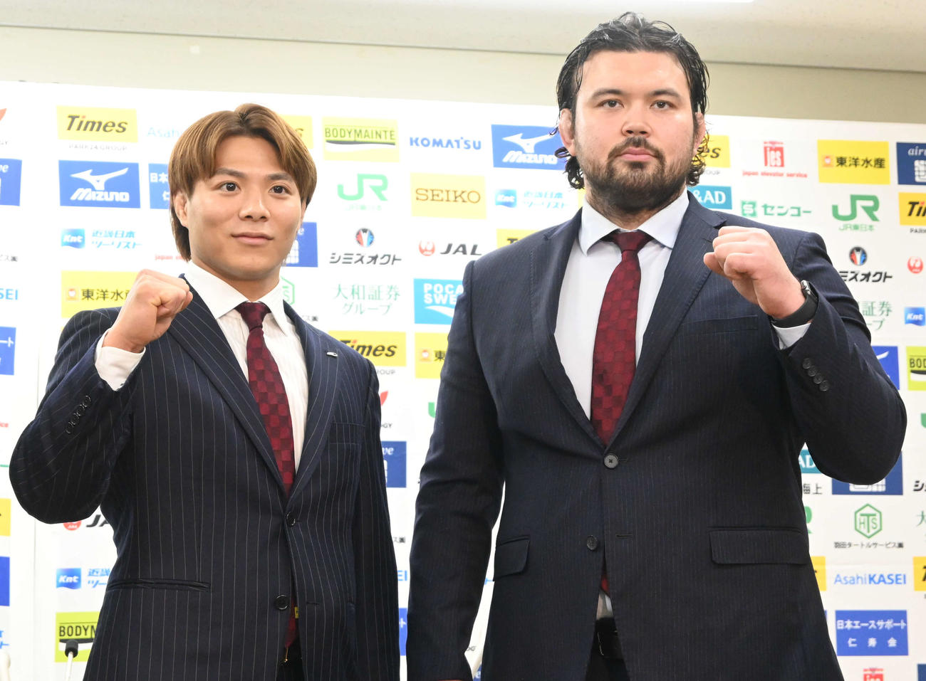 柔道全日本選手権の前日会見に登壇した阿部（左）とウルフ（撮影・飯岡大暉）