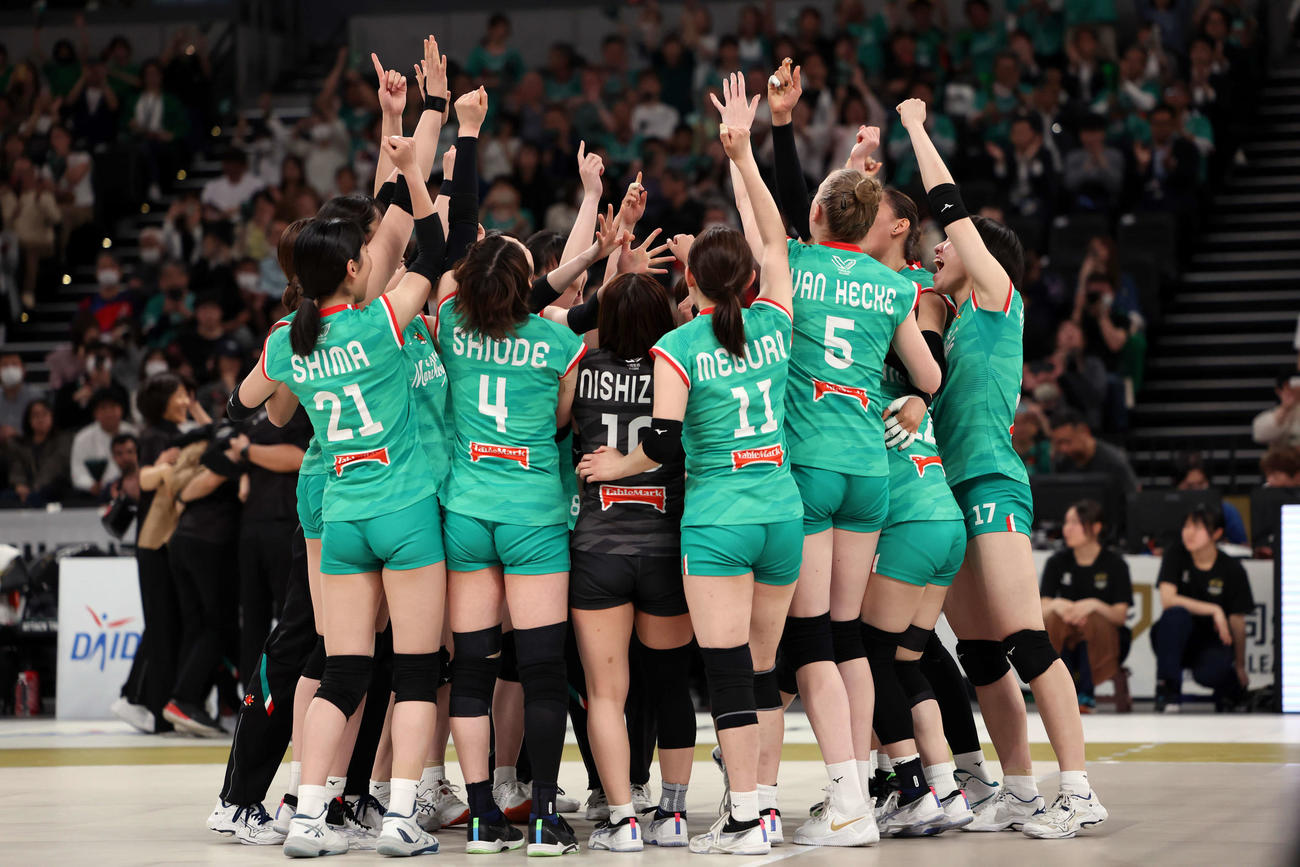 SVリーグ女子チャンピオンシップファイナル　ゲーム2　大阪M対NEC川崎　大阪Mは川崎を下しSVリーグ初代チャンピオンに輝く（撮影・山本朝陽）