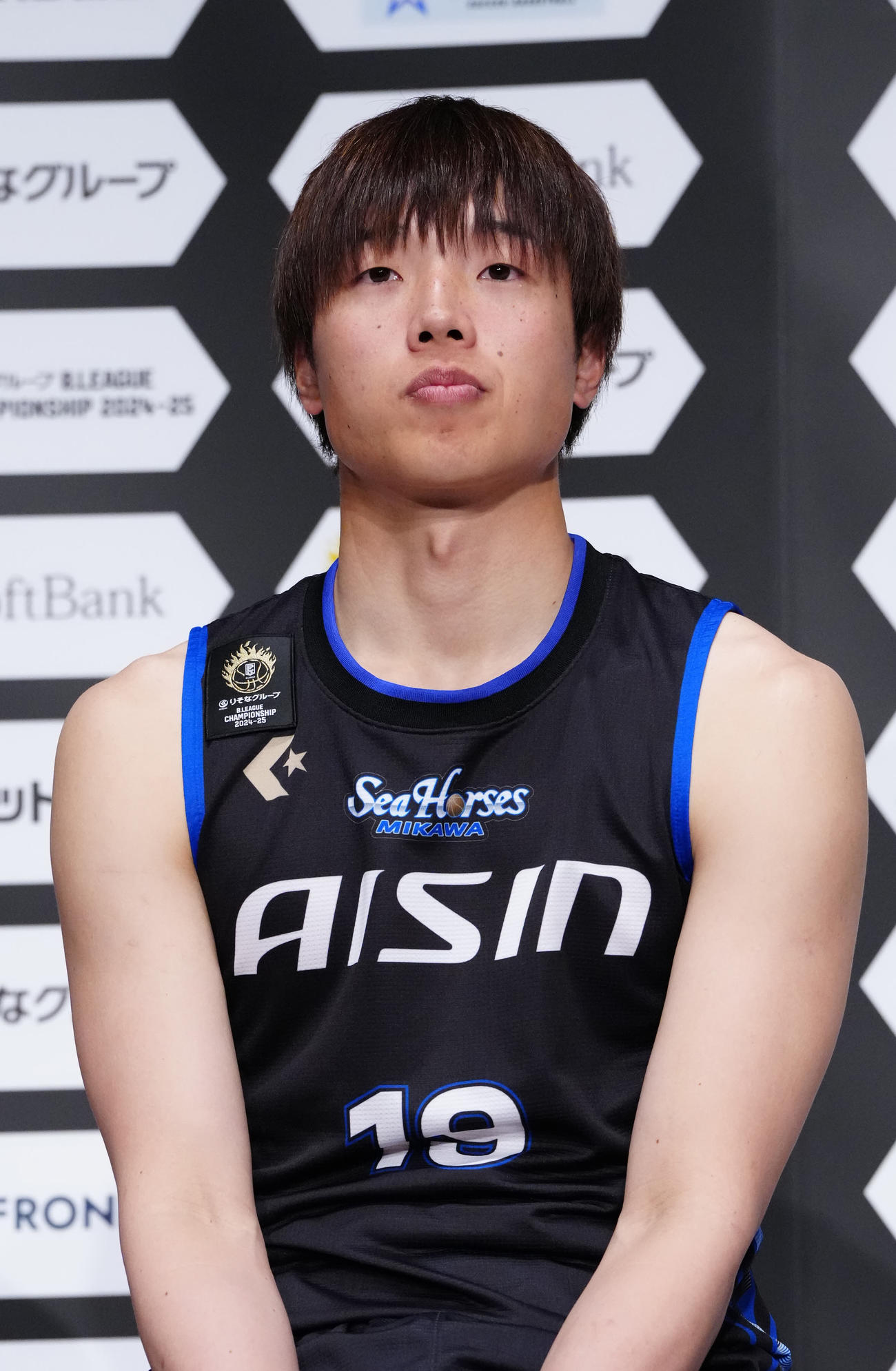 Bリーグチャンピオンシップ進出会見に臨む三河の西田（撮影・江口和貴）