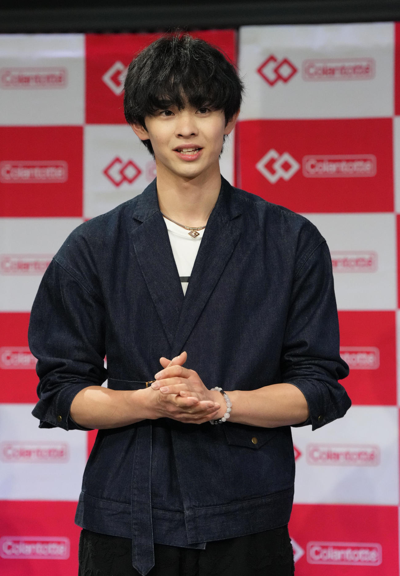 イベント終了後、取材に応じる島田高志郎（撮影・森本幸一）