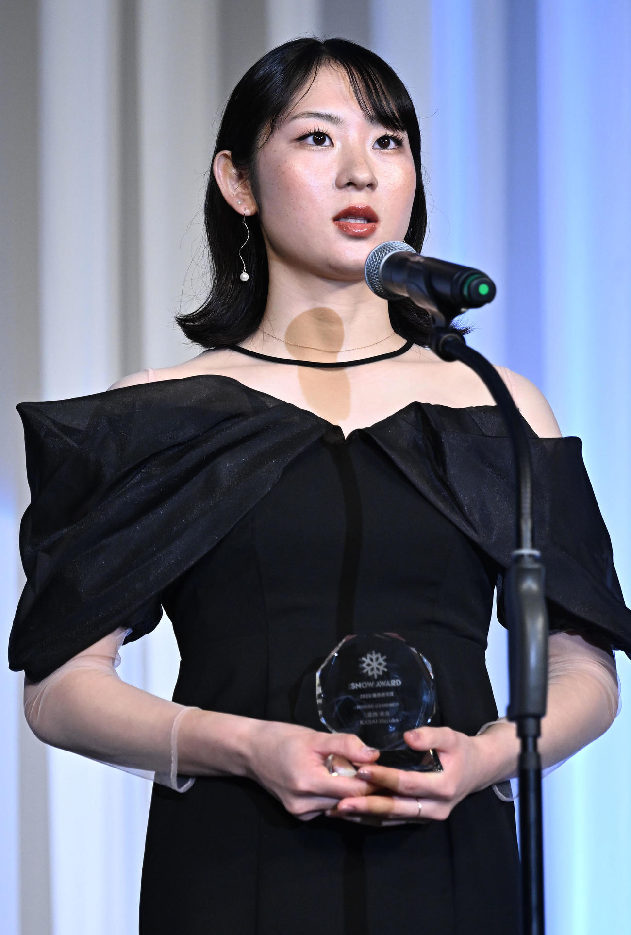 全日本スキー連盟表彰式で優秀選手賞に選ばれたノルディックスキー複合女子の葛西春香（撮影・千葉一成）