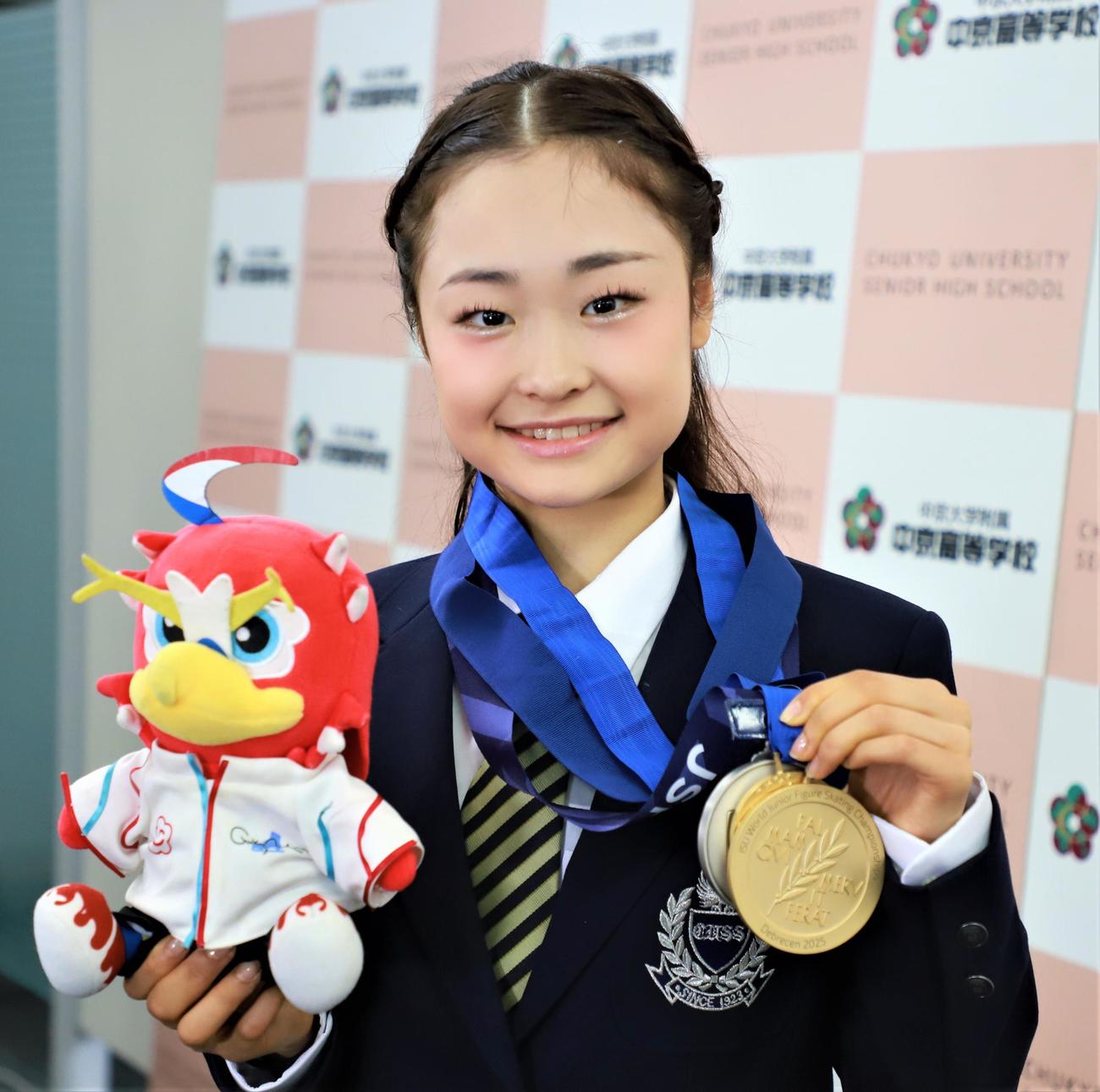 中京大中京高を訪問したフィギュアスケート女子の島田（撮影・藤塚大輔）