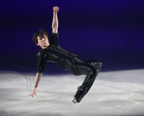 「ファンタジー・オン・アイス2025」で観客を魅了する中田（撮影・鈴木みどり）