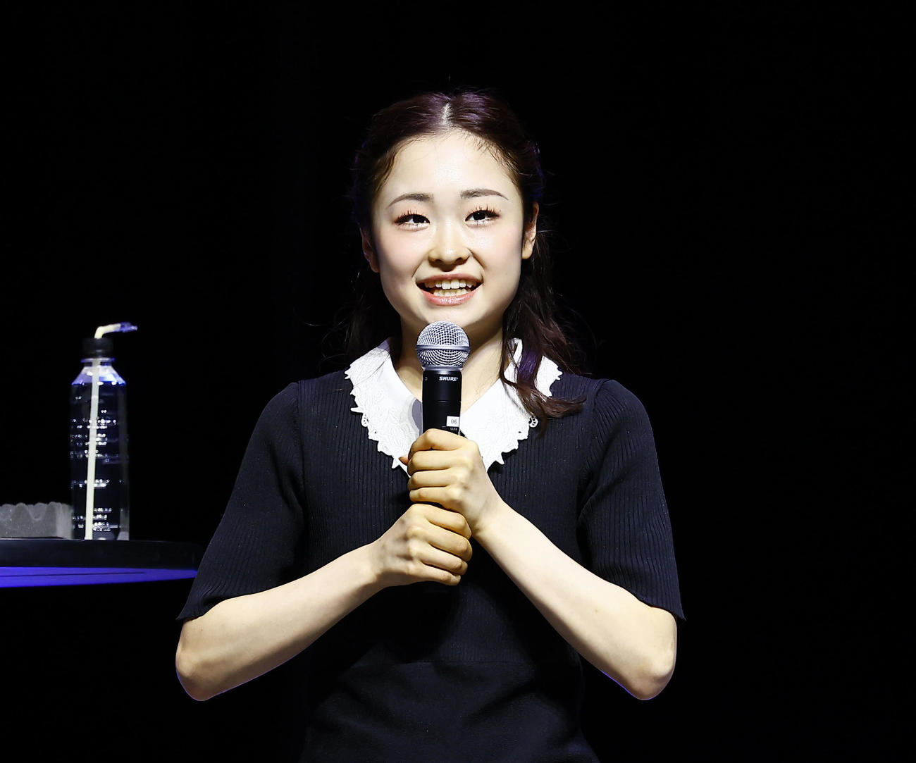 「IGアリーナ」開業式典でトークショーを行うフィギュアスケートの島田麻央（撮影・藤尾明華）