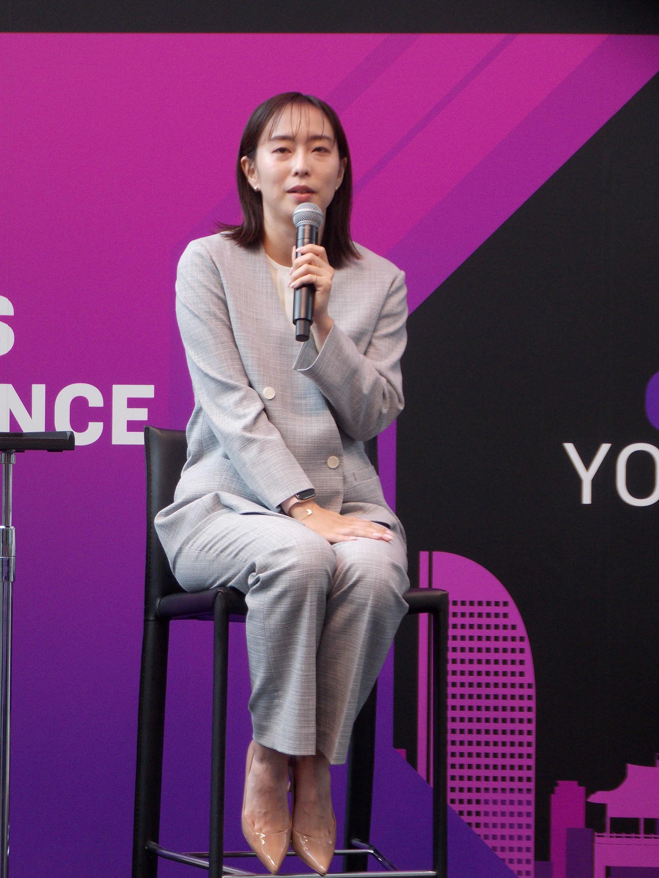 WTTチャンピオンズ横浜大会の記者発表会で思いを語る石川佳純さん（撮影・松本航）
