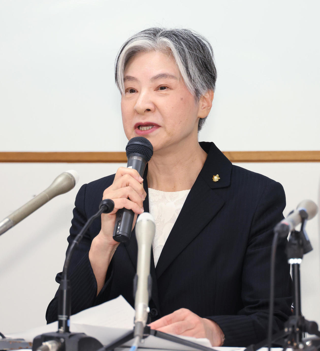 国士舘男子柔道部不祥事に関して会見する田原学長（撮影・中島郁夫）