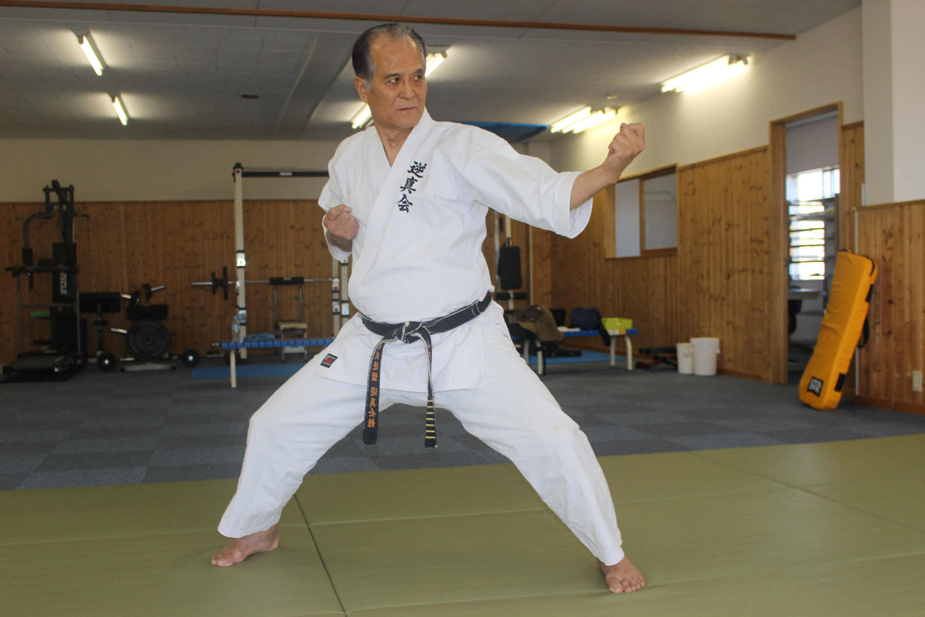 1人で稽古に励む“極真の龍”の異名を取った山崎照朝さん（2020年4月19日撮影）
