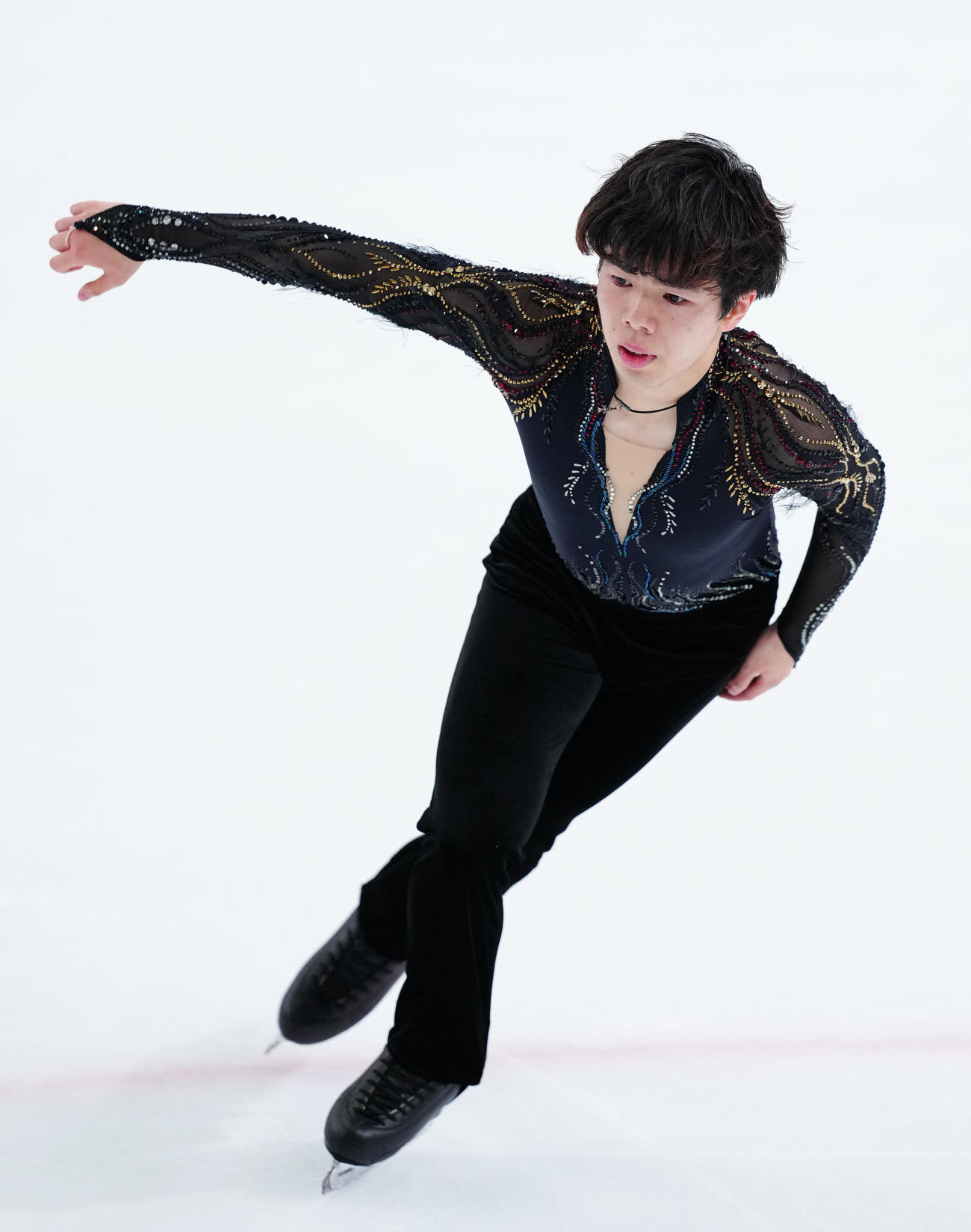 「ドリーム・オン・アイス2025」で演技する佐藤（撮影・江口和貴）