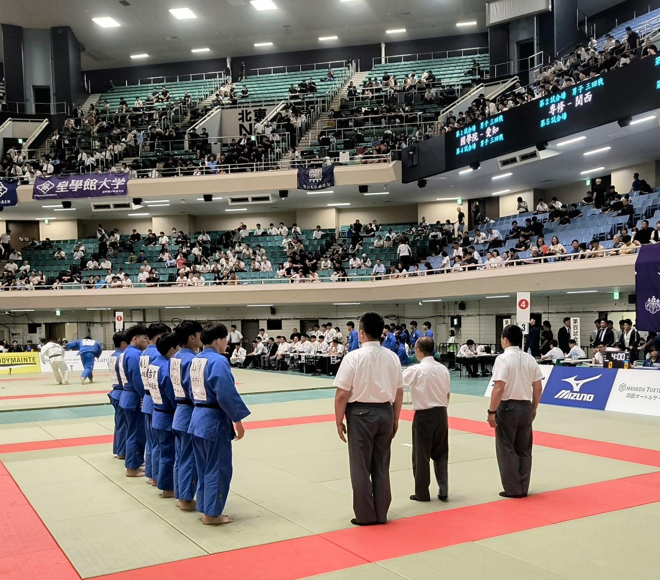 柔道全日本学生優勝大会3回戦国士舘大が出場を辞退し、熊本学園大の不戦勝が告げられた日本武道館