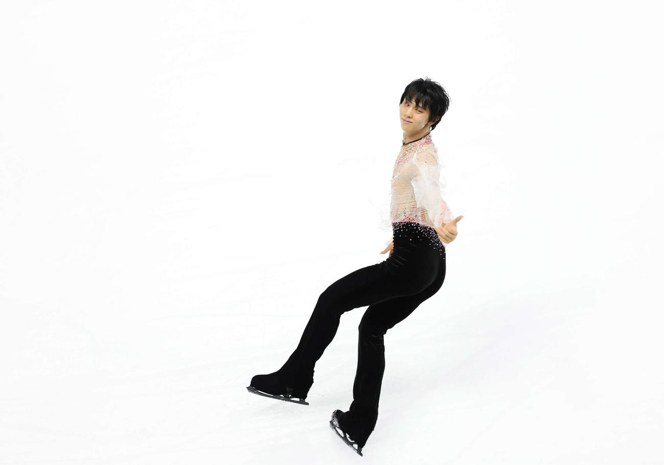 「The First Skate」で演技を見せる羽生（撮影・増田悦実）