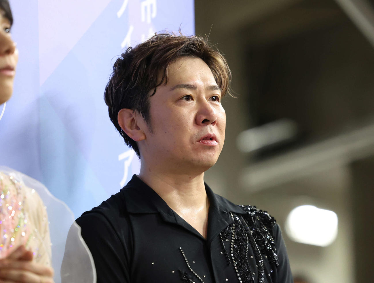 「The First Skate」　囲み取材で話をする本田（撮影・増田悦実）