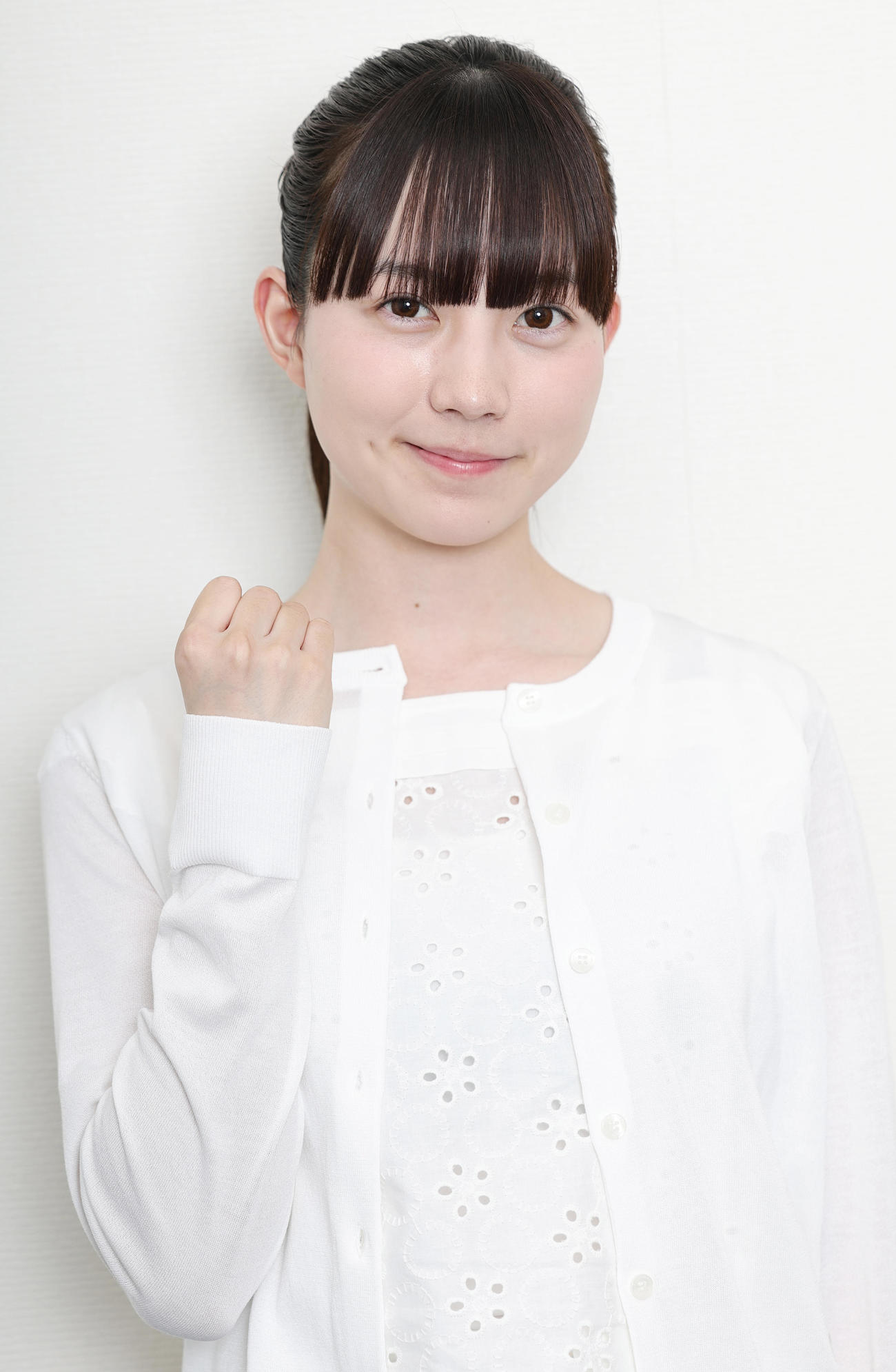 卓球のTリーグ開幕をPRする卓球天使こと菊池日菜さん（撮影・野上伸悟）