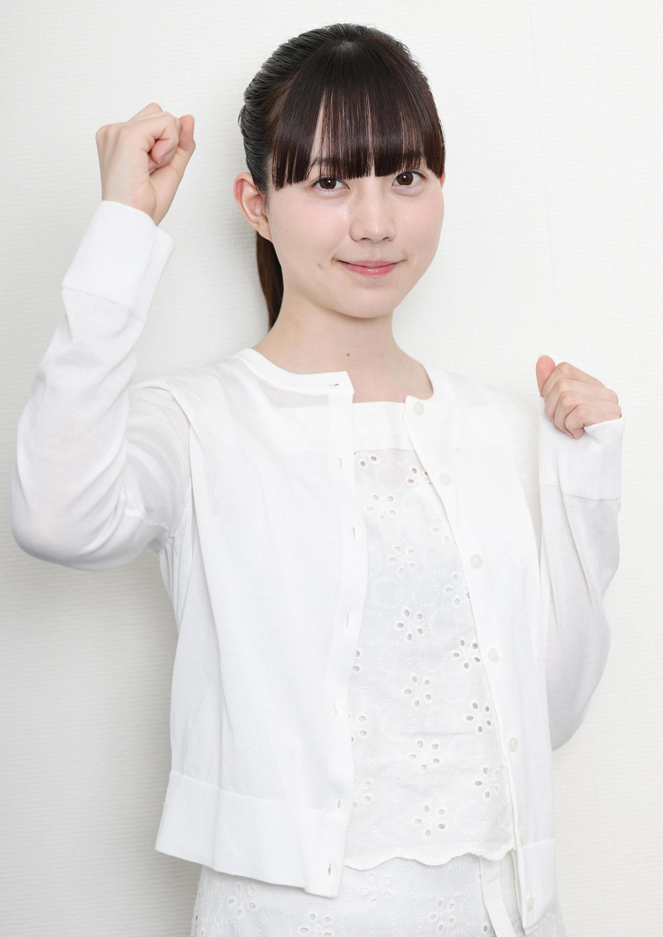 卓球のTリーグ開幕をPRする卓球天使こと菊池日菜さん（撮影・野上伸悟）