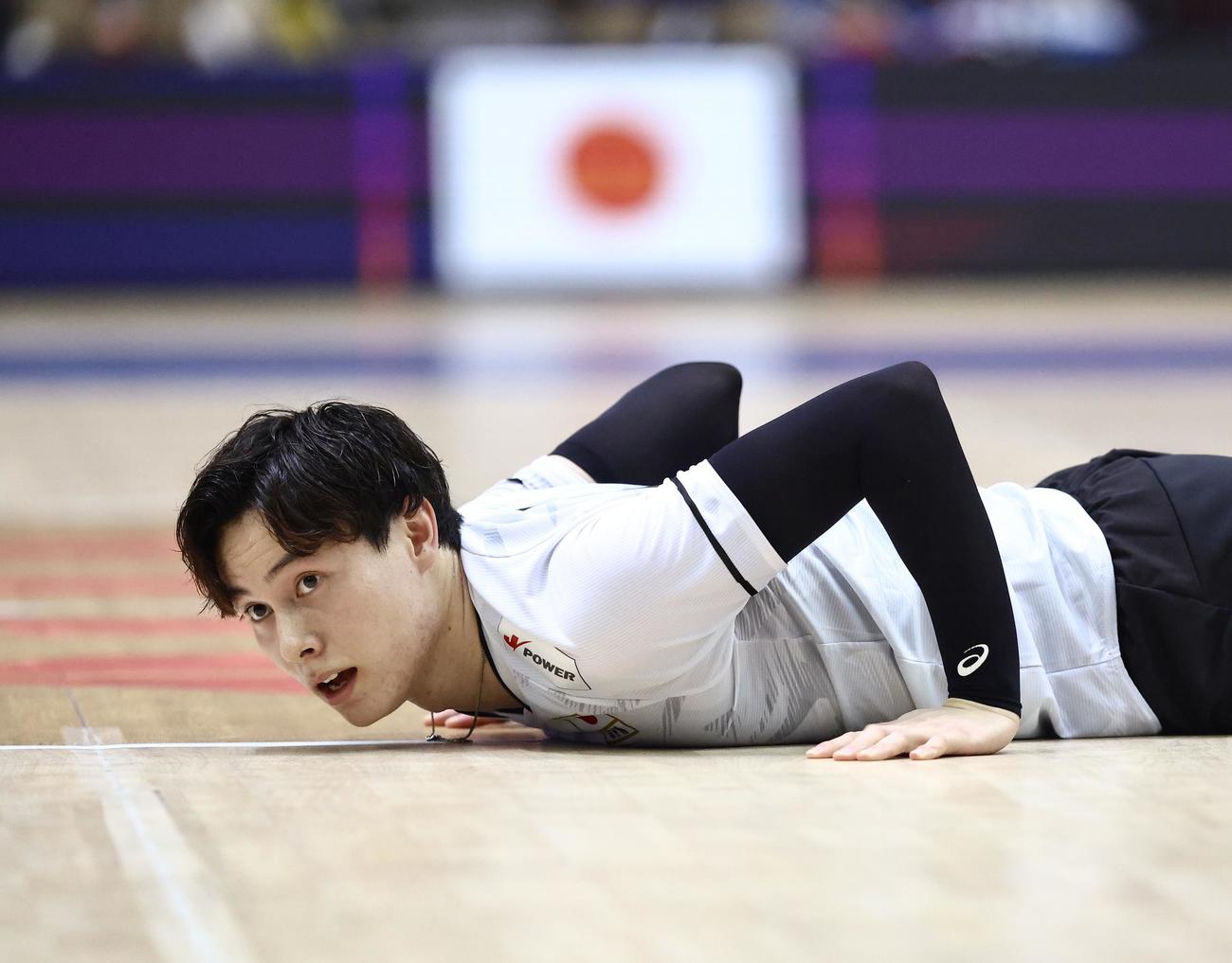 日本対アルゼンチン　試合前、練習に臨む高橋（撮影・河田真司）