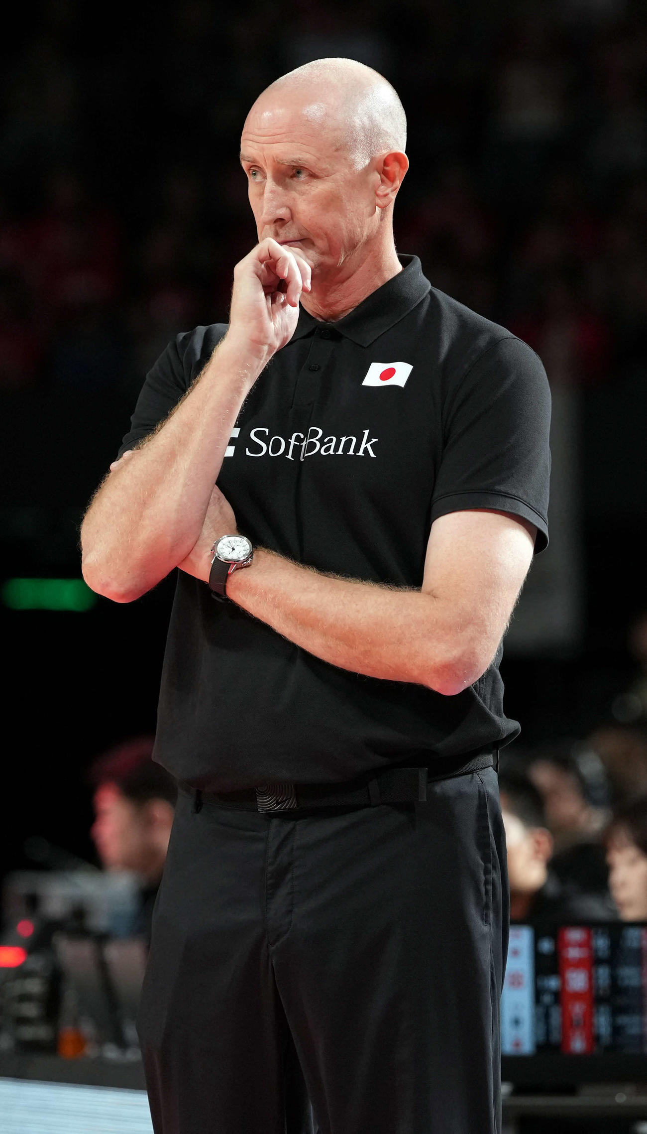 バスケットボール男子　国際強化試合　日本対デンマーク　戦況を見つめるホーバスHC（撮影・小島史椰）
