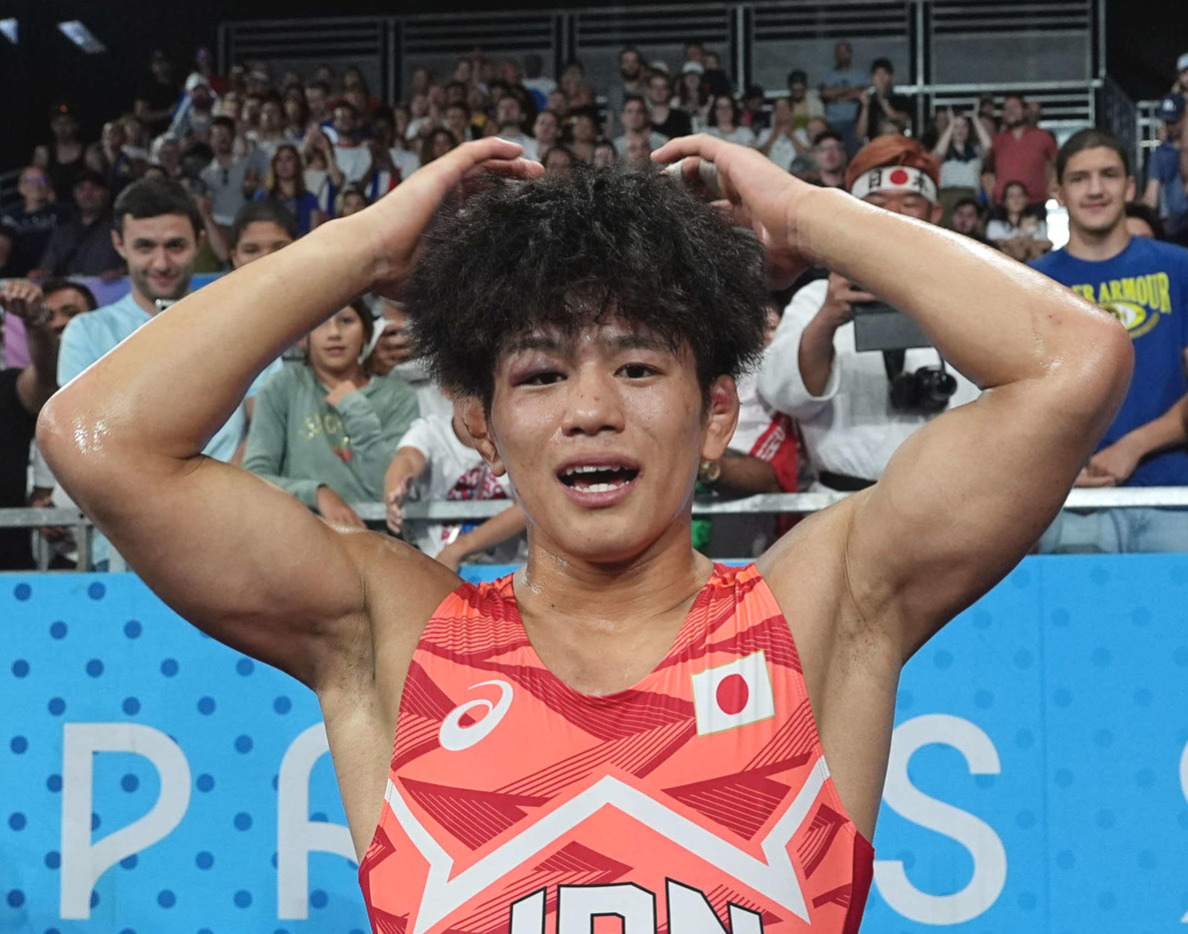 パリ五輪金メダルの清岡幸大郎