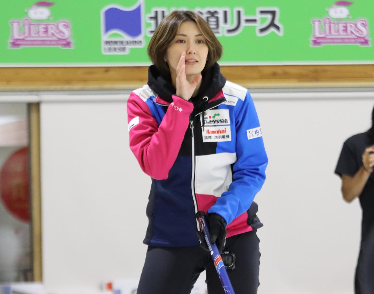 指示を出すフォルティウスの吉村（撮影・保坂果那）
