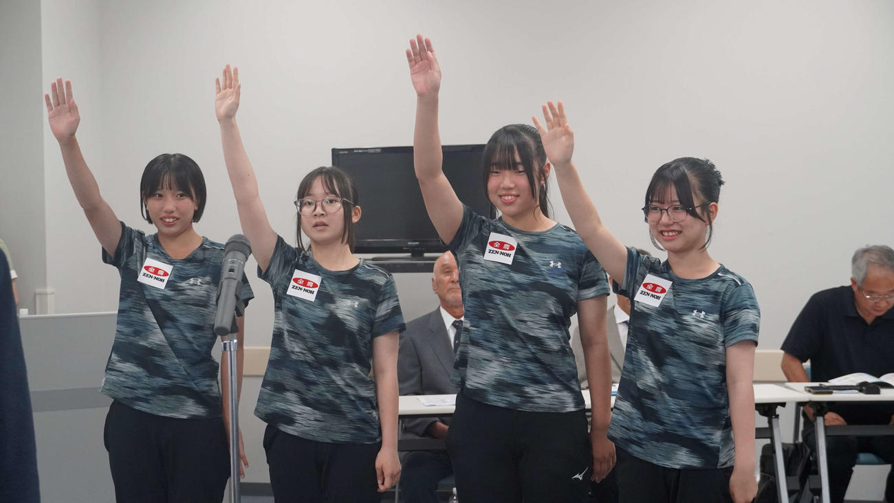 選手宣誓を行う名寄協会JC