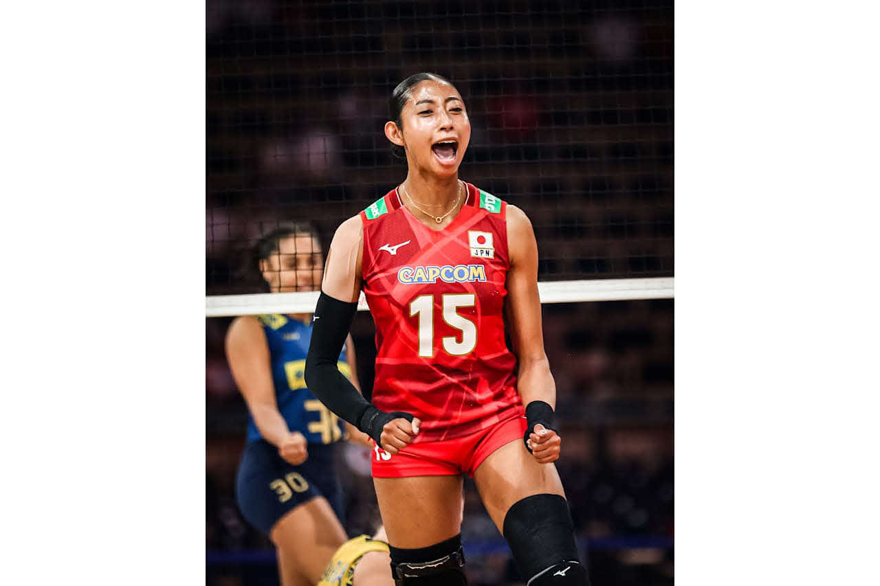 叫ぶ宮部藍梨（C）FIVB