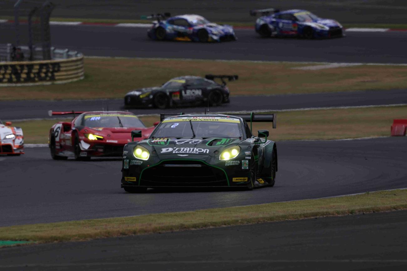 スーパーGT第4戦レース1のGT300クラスでで優勝したファグのマシン（GTA提供）