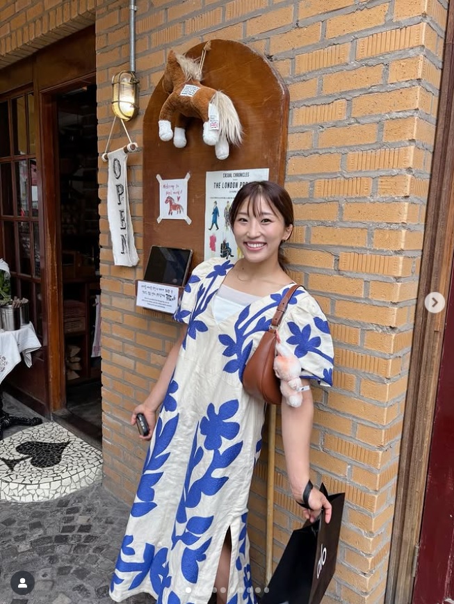 須崎優衣のインスタグラムから