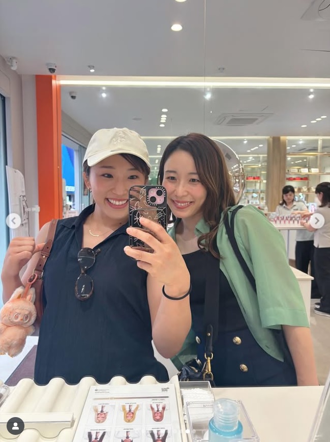 須崎優衣のインスタグラムから